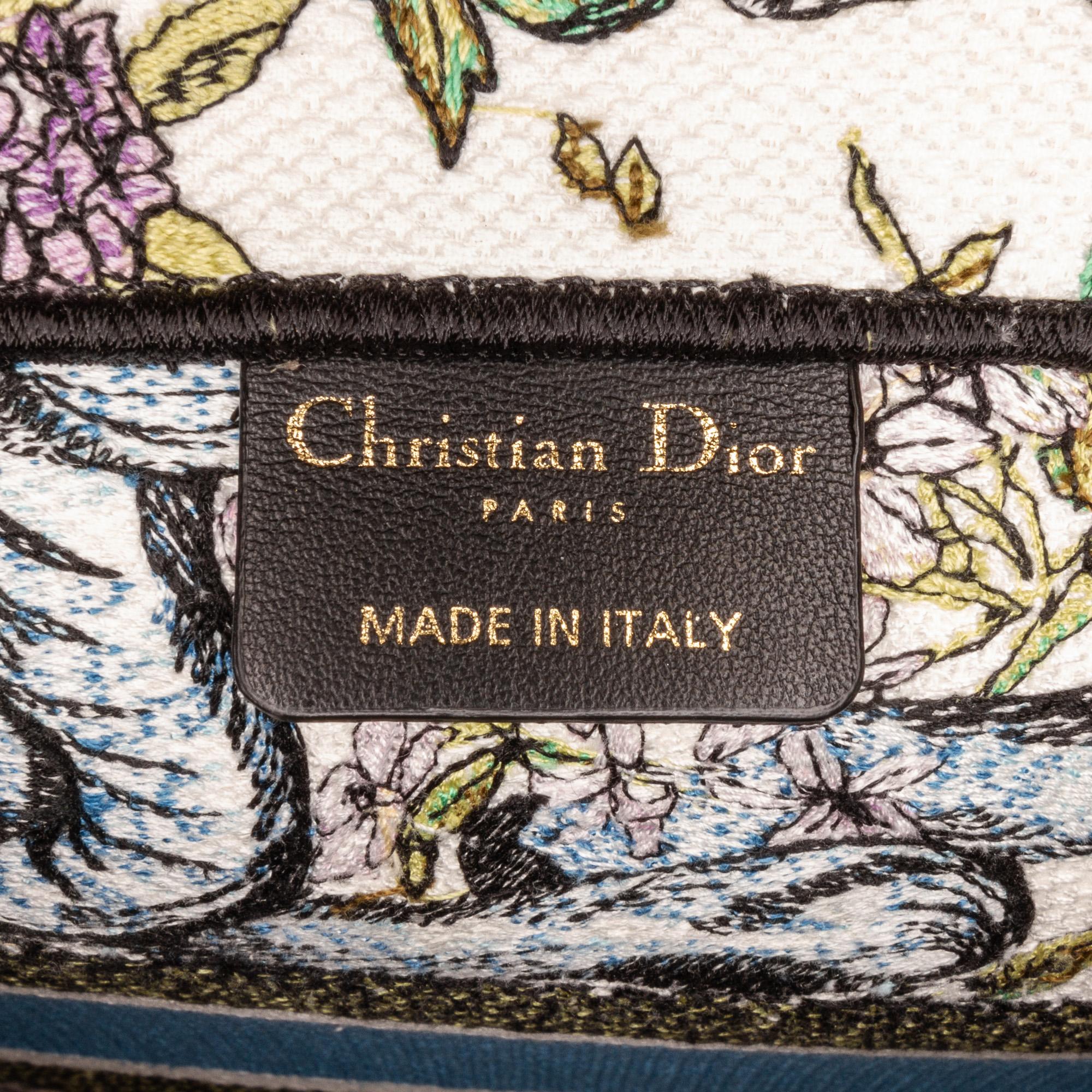 Dior Medium Latte Multicolor D-Constellation Book Tote (SHG-BjecvA)