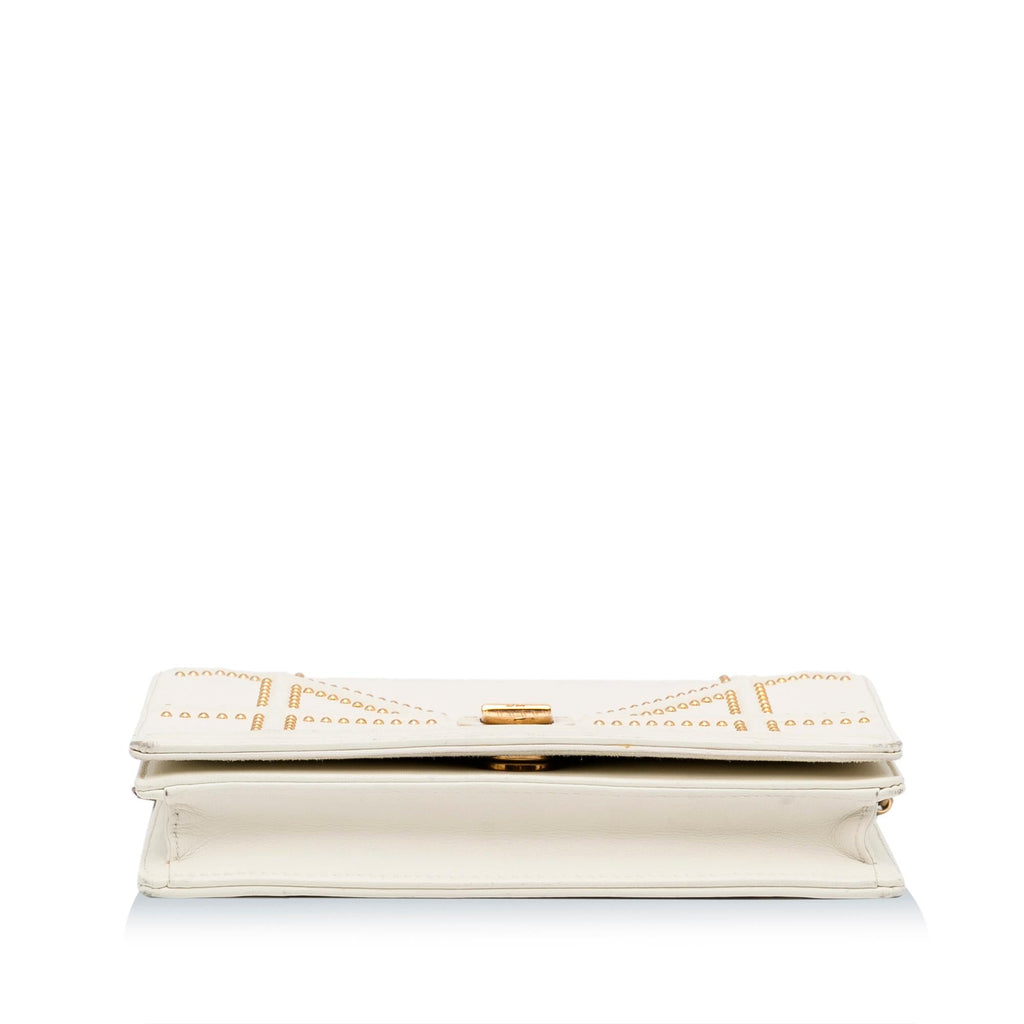 Dior Studded Diorama Wallet on Chain (SHG-Y3PaD4)