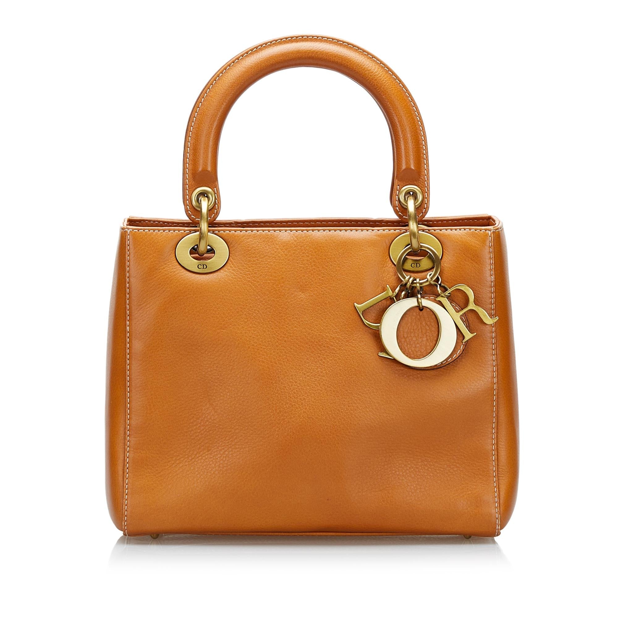 Dior Vintage Medium Lady Dior (SHG-GYUsh9)