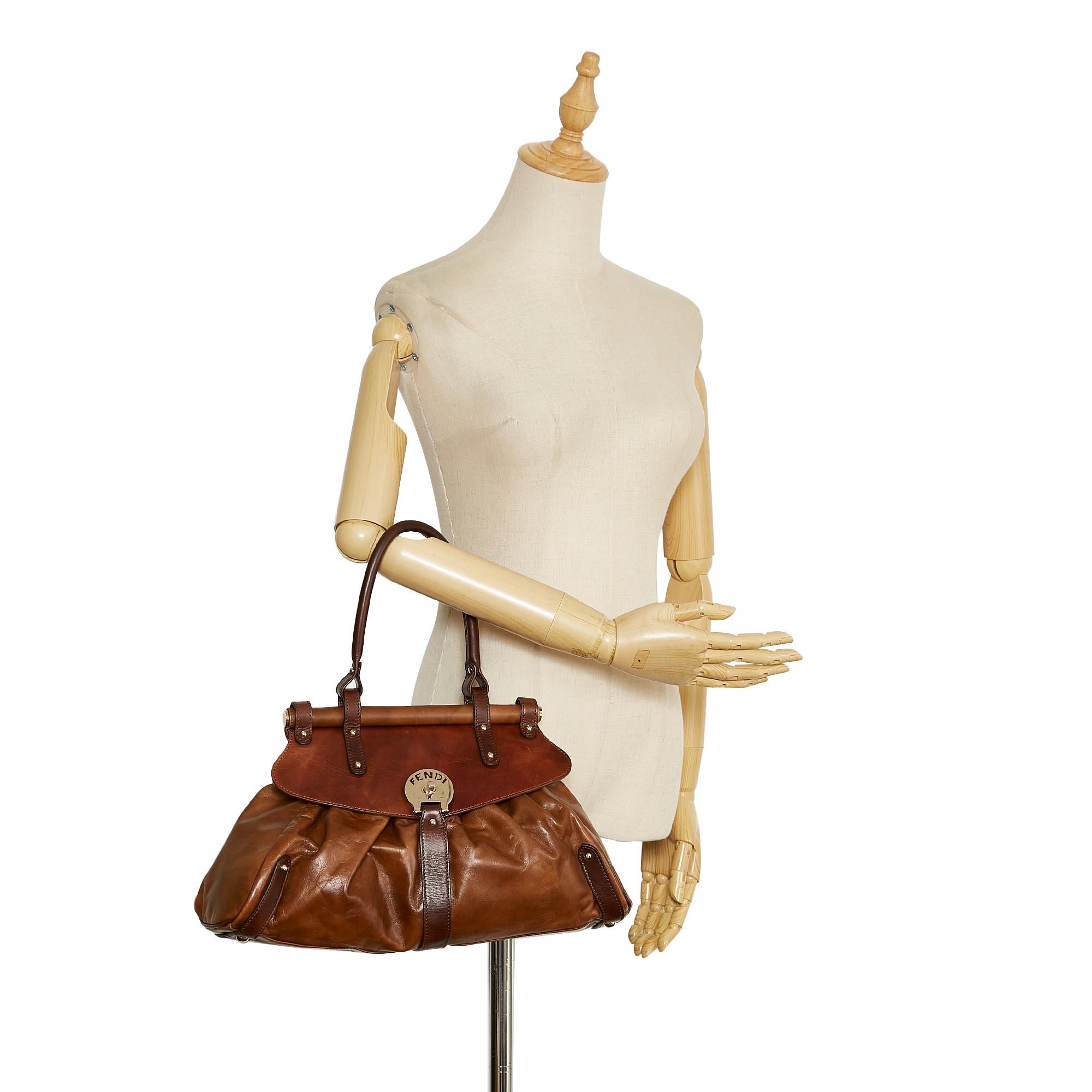 Fendi Calf Leather Handbag (SHG-0I003W)
