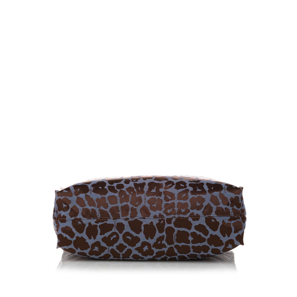Fendi Leopard Print Nylon Tote Bag (SHG-31059)