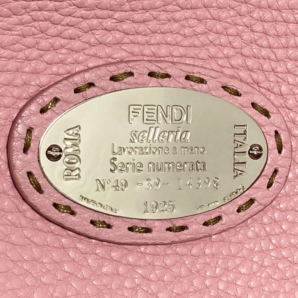 Fendi Selleria Carla Leather Tote Bag (SHG-37732)
