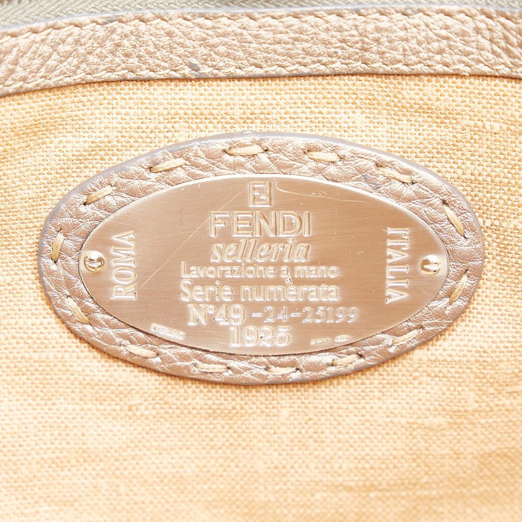 Fendi Selleria Linda Leather Handbag (SHG-uYGmwL)