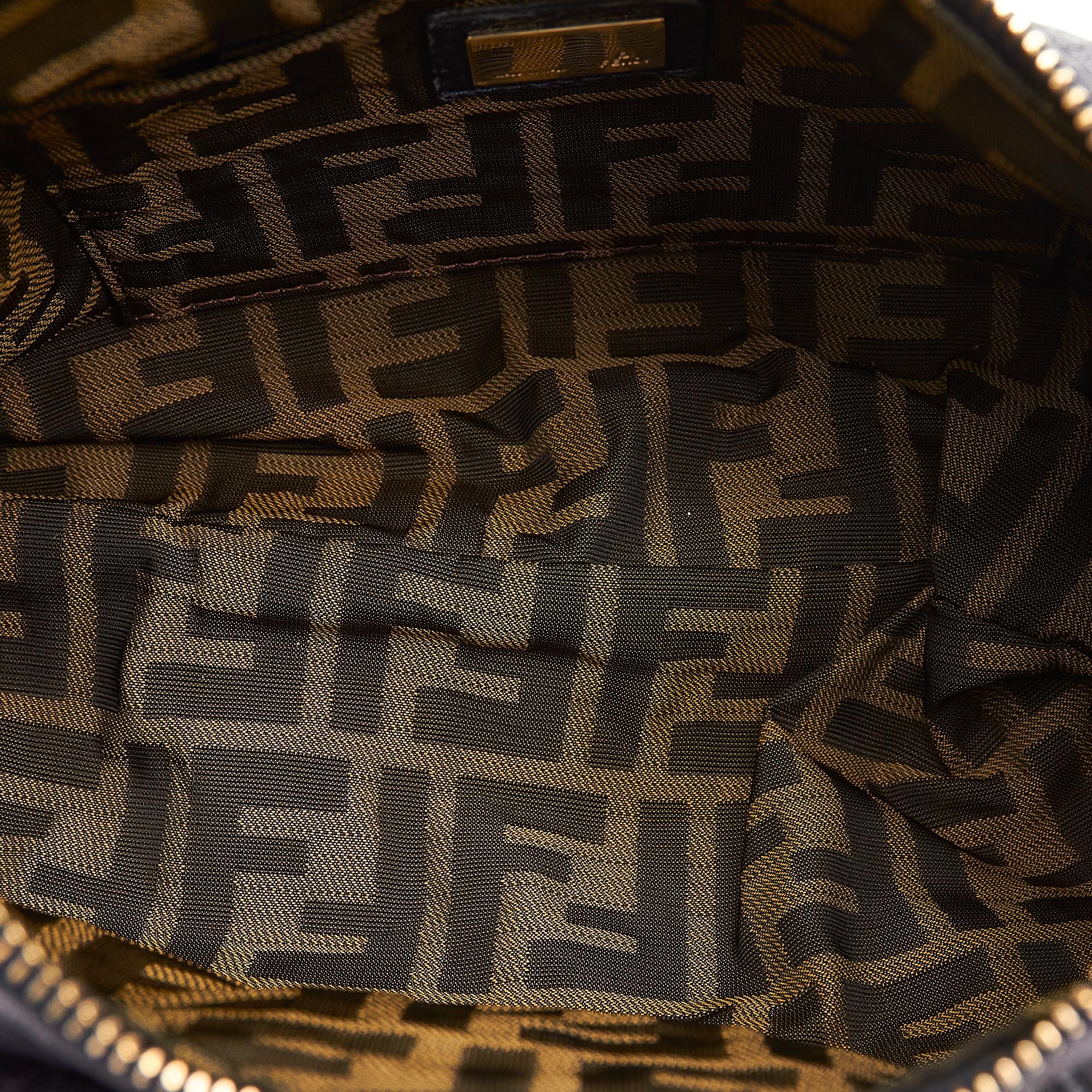 Fendi Spy Leather Handbag (SHG-23568)