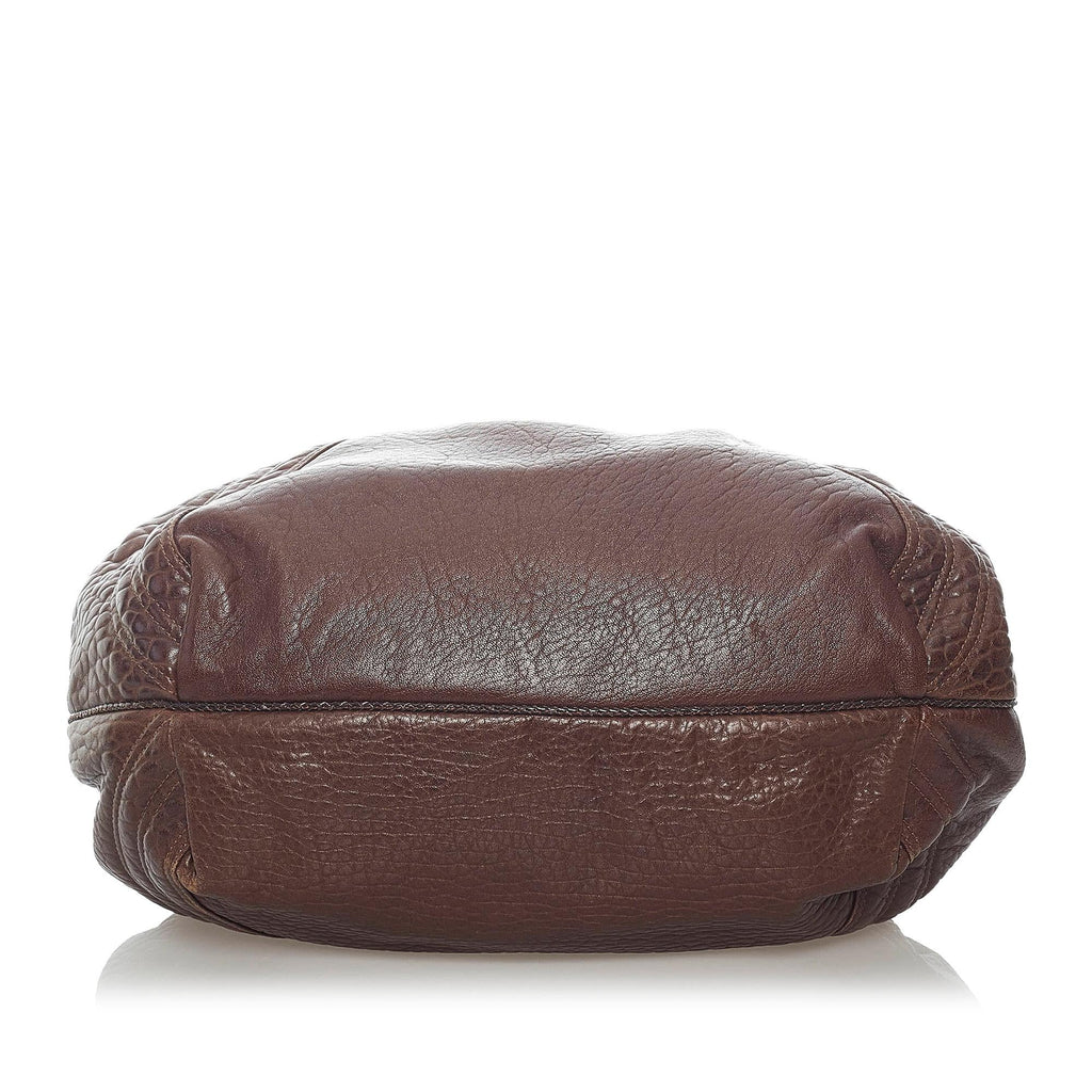 Fendi Spy Leather Handbag (SHG-33435)