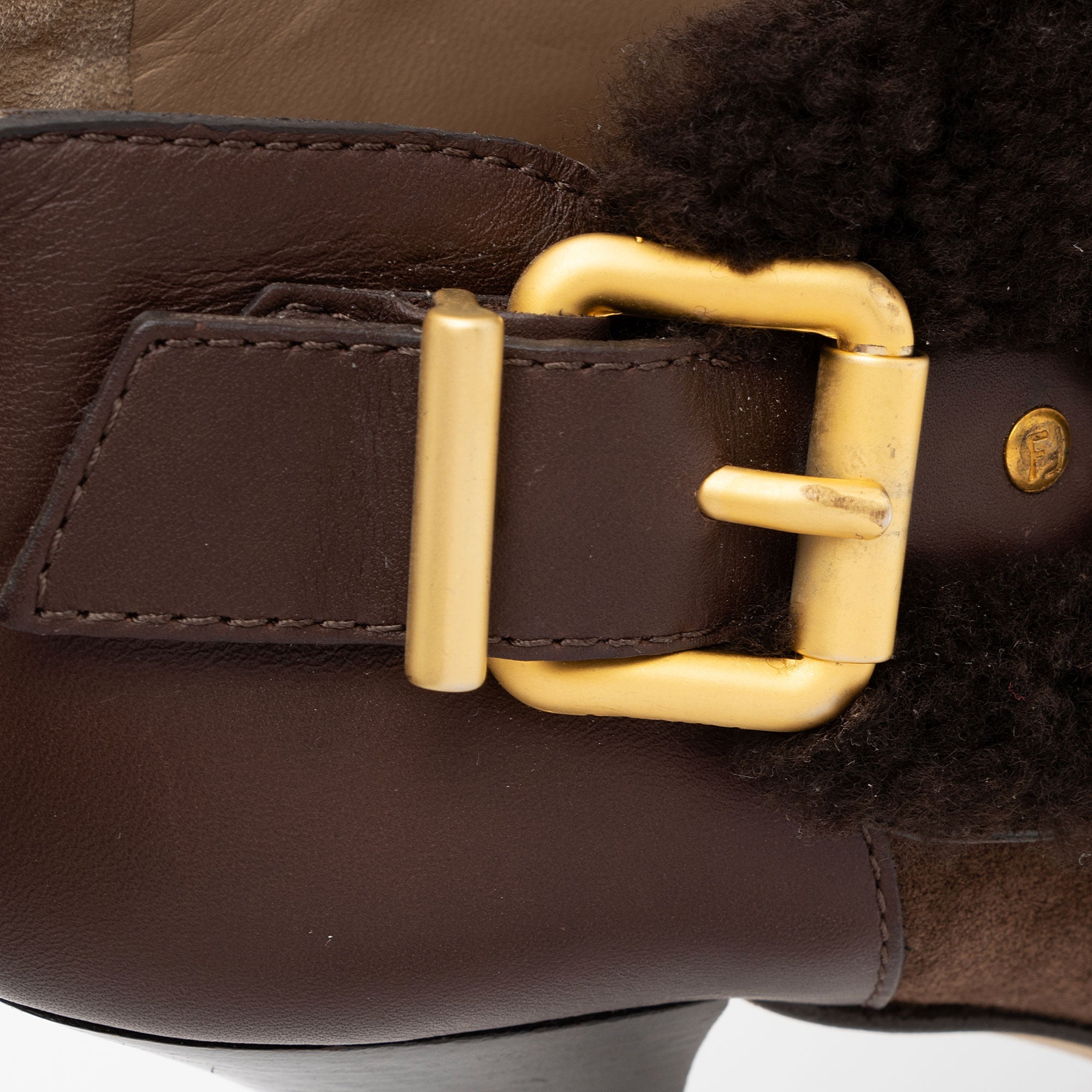 Fendi Suede Shearling Platform Ankle Boots - Size 9.5 / 39.5 (SHF-iHQvwi)