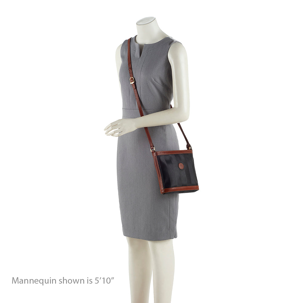 Fendi Vintage Pequin Shoulder Bag (SHF-18977)