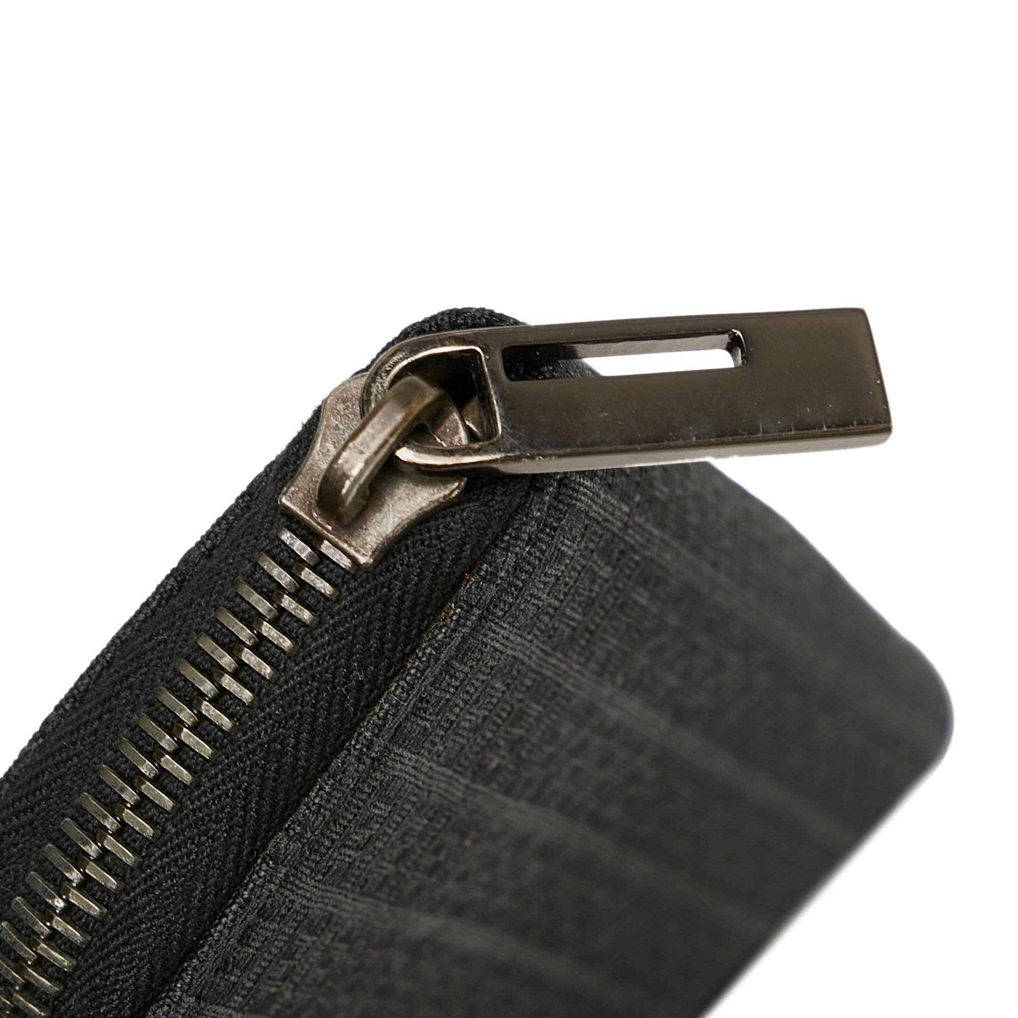Fendi Zucchino Zip Around Key Holder (SHG-23161)
