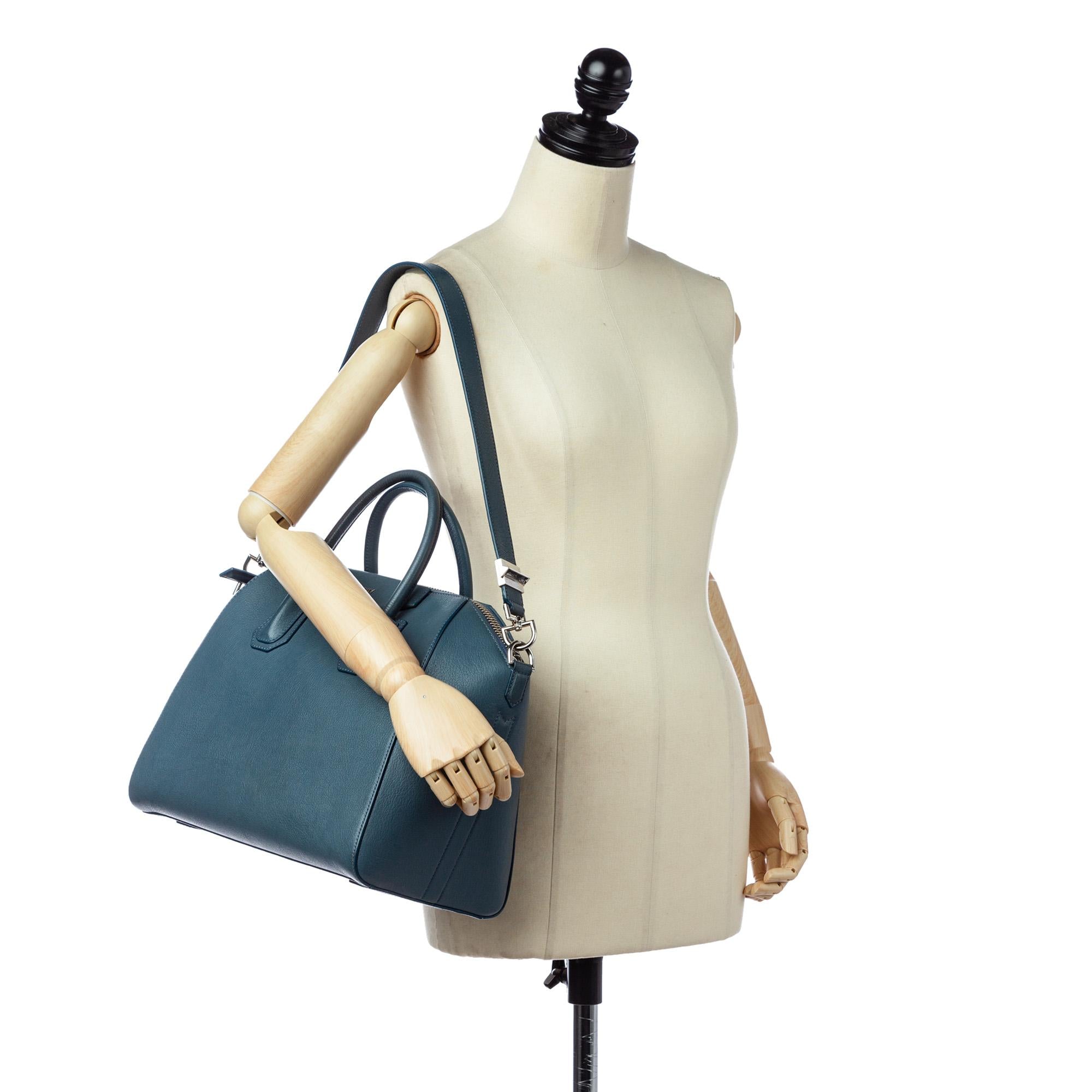 Givenchy Antigona Leather Satchel (SHG-25730)