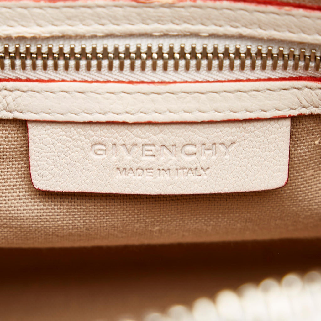 Givenchy Antigona Leather Satchel (SHG-27176)