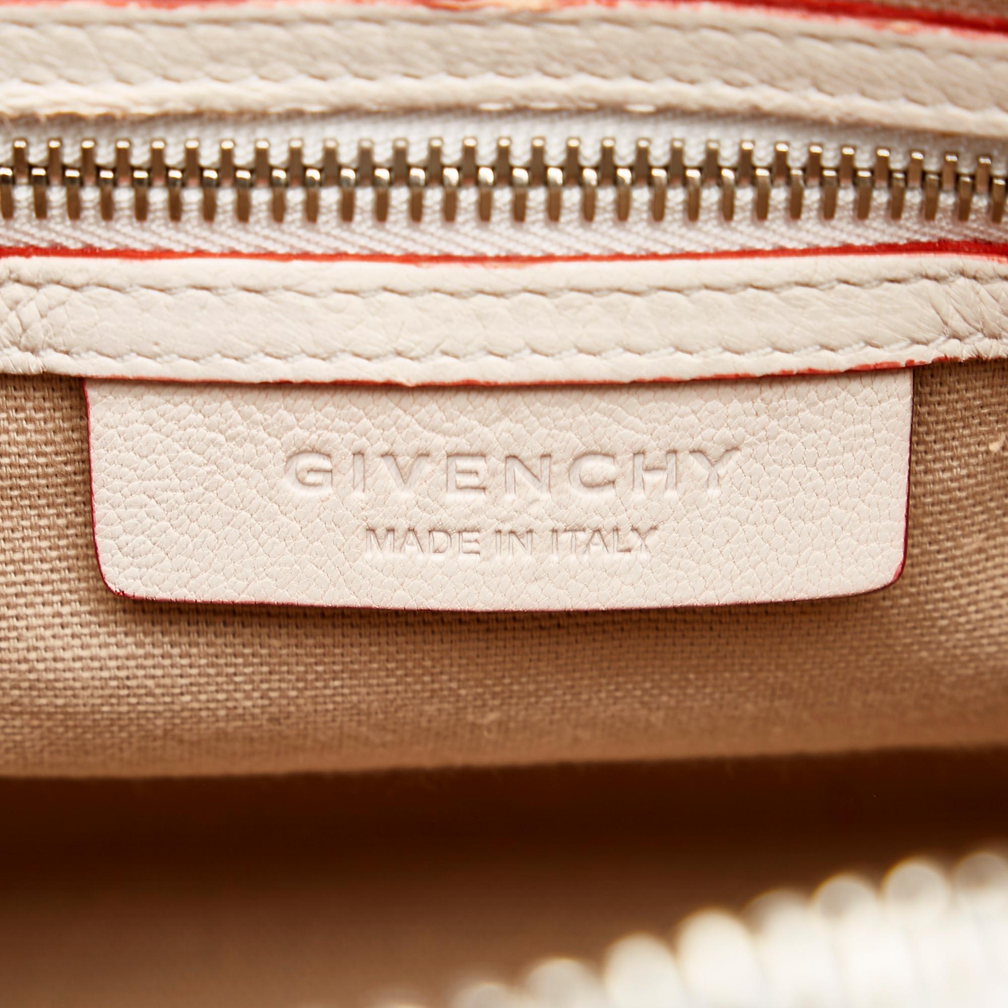 Givenchy Antigona Leather Satchel (SHG-27176)