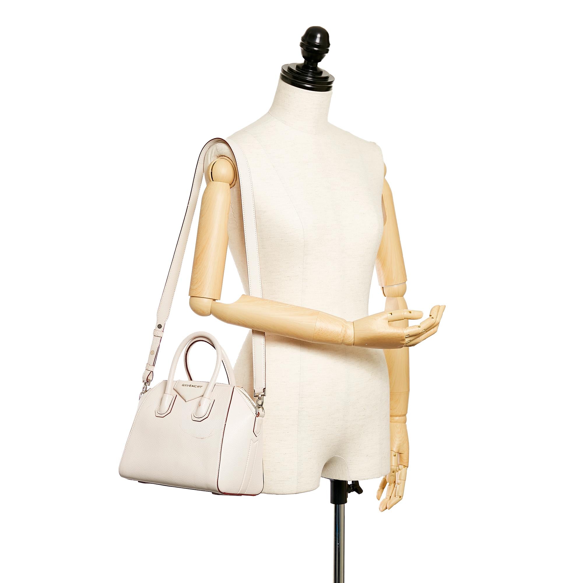 Givenchy Antigona Leather Satchel (SHG-27176)