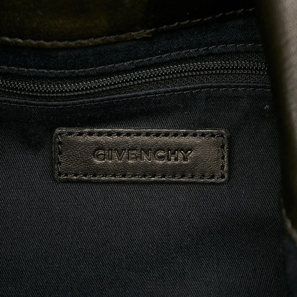 Givenchy Antigona Leather Tote Bag (SHG-23549)