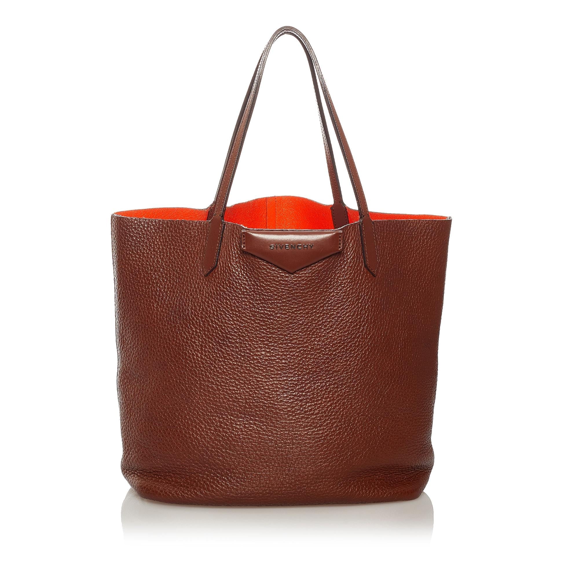 Givenchy Antigona Leather Tote Bag (SHG-27175)