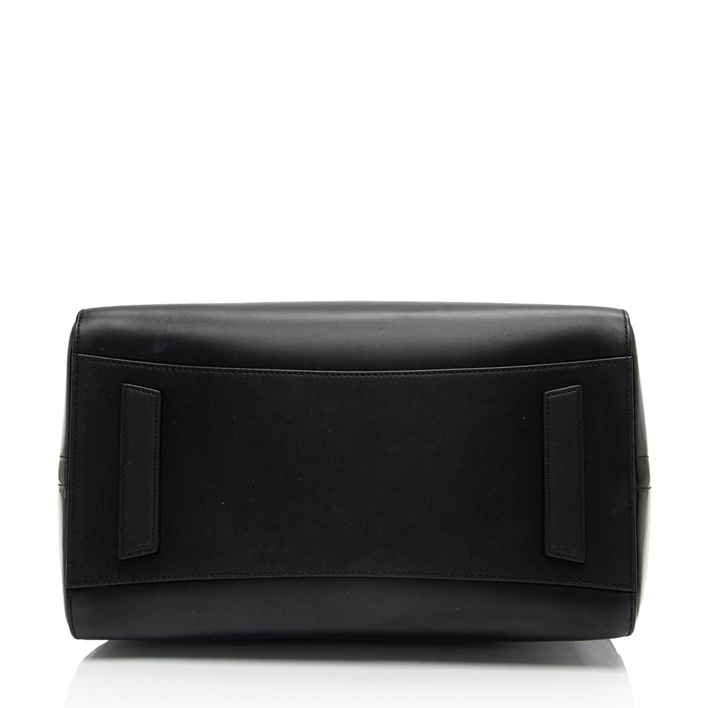Givenchy Calfskin Antigona Medium Satchel (SHF-AIupya)