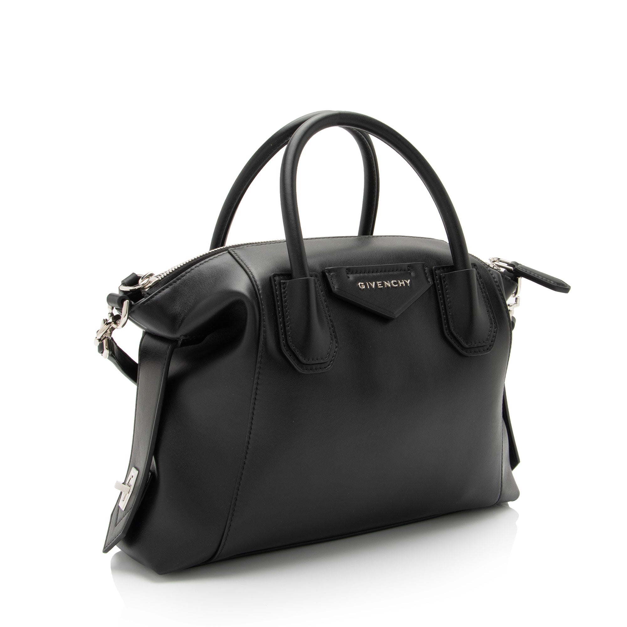 Givenchy Calfskin Soft Antigona Small Satchel (SHF-PjUtz8)