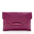 Givenchy Goatskin Antigona Envelope Medium Clutch (SHF-13962)