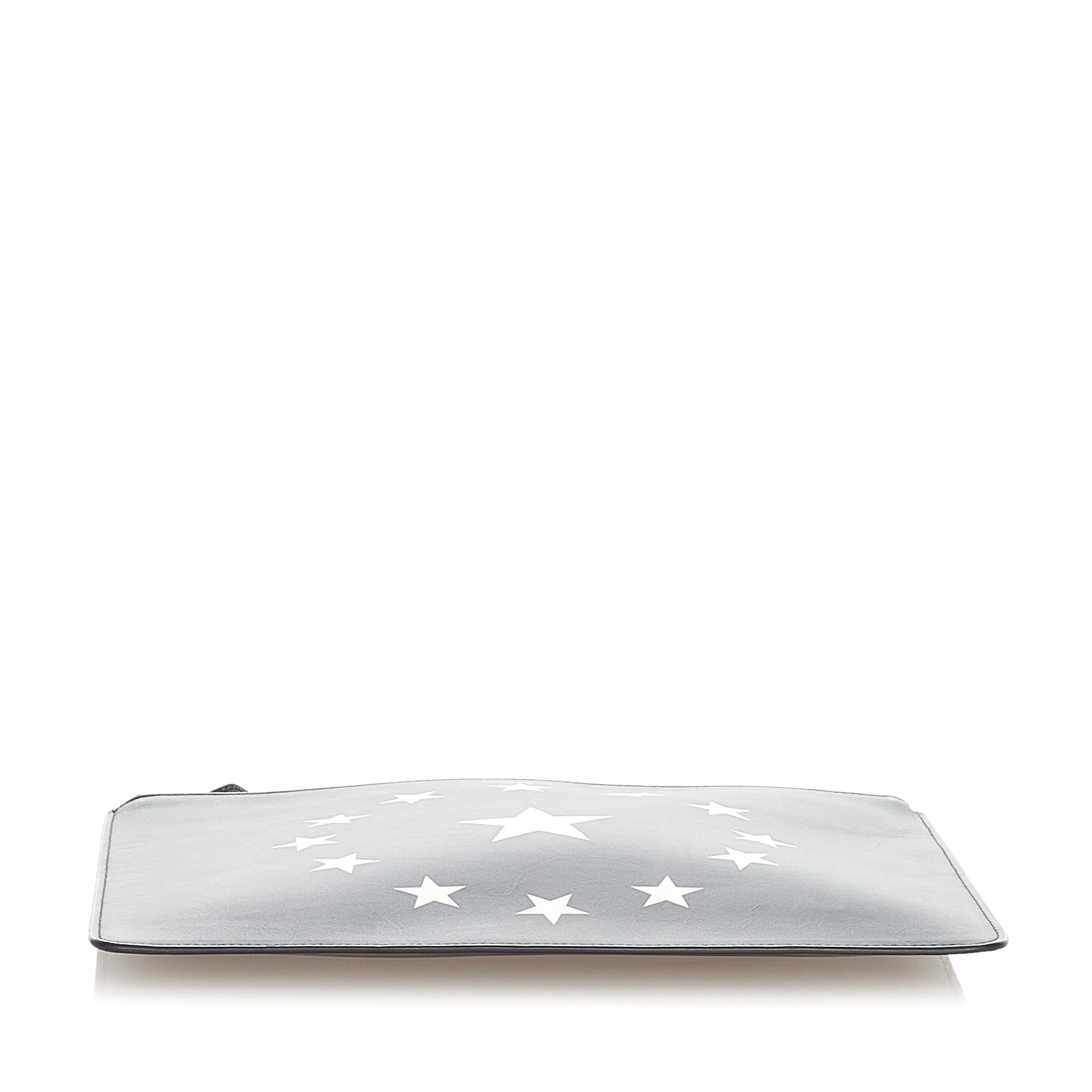 Givenchy Leather Clutch (SHG-22051)