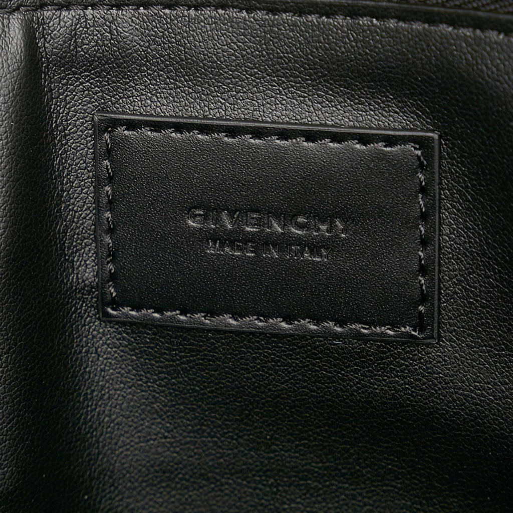 Givenchy Leather Clutch (SHG-22051)