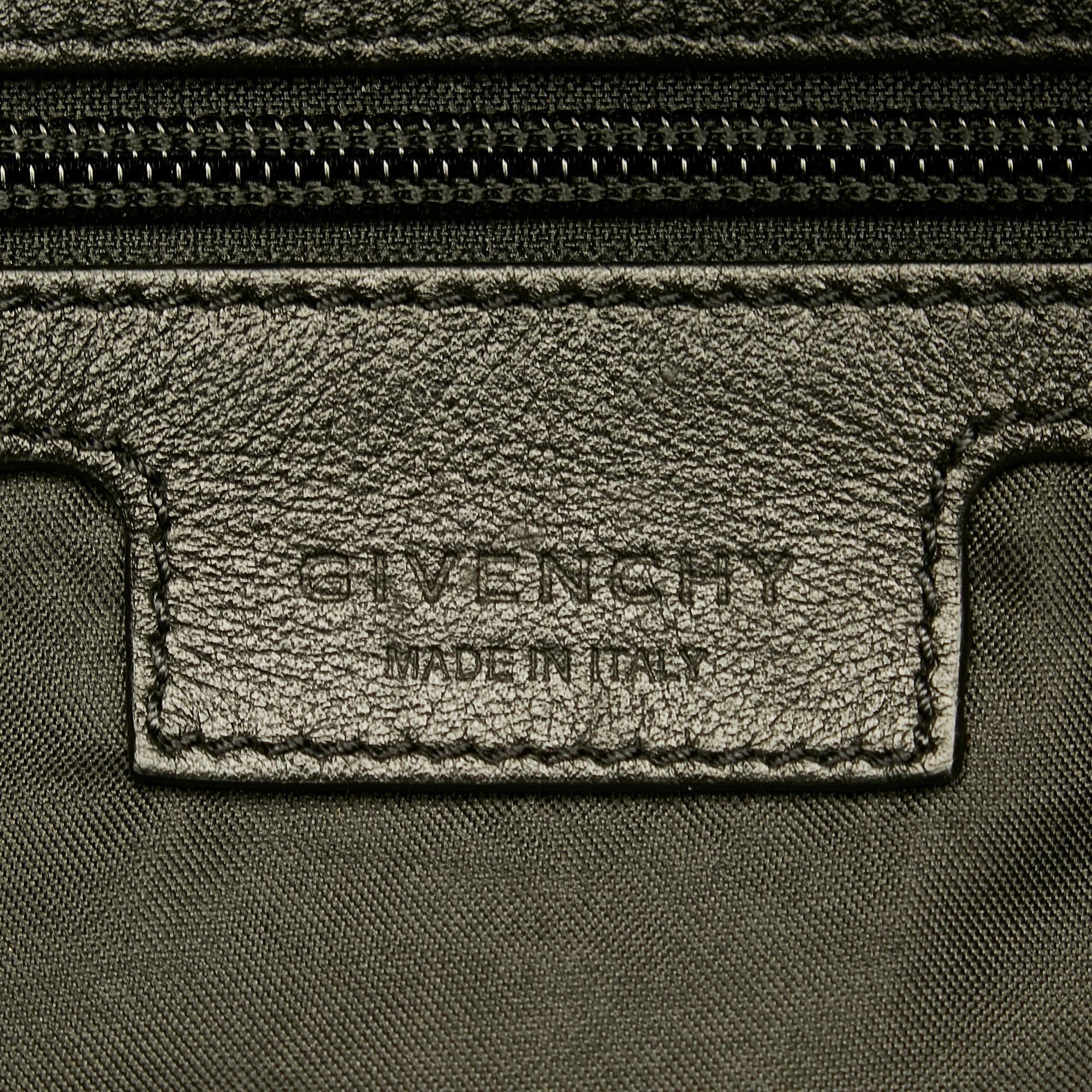 Givenchy Printed Nylon Backpack (SHG-28655)