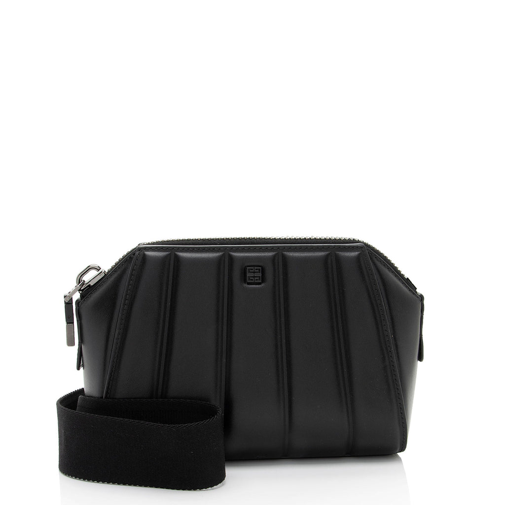 Givenchy Quilted Calfskin Antigona U Crossbody (SHF-N5cAVd)