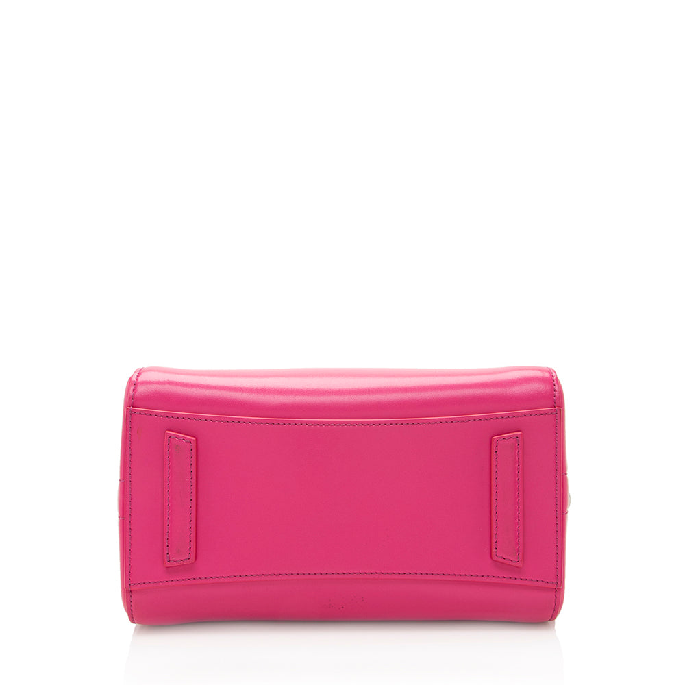 Givenchy Smooth Calfskin Antigona Mini Satchel (SHF-19757)