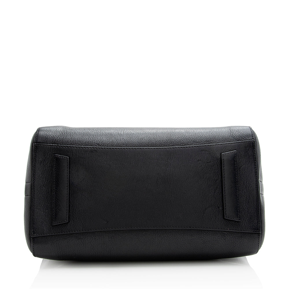 Givenchy Sugar Goatskin Antigona Medium Satchel (SHF-21689)