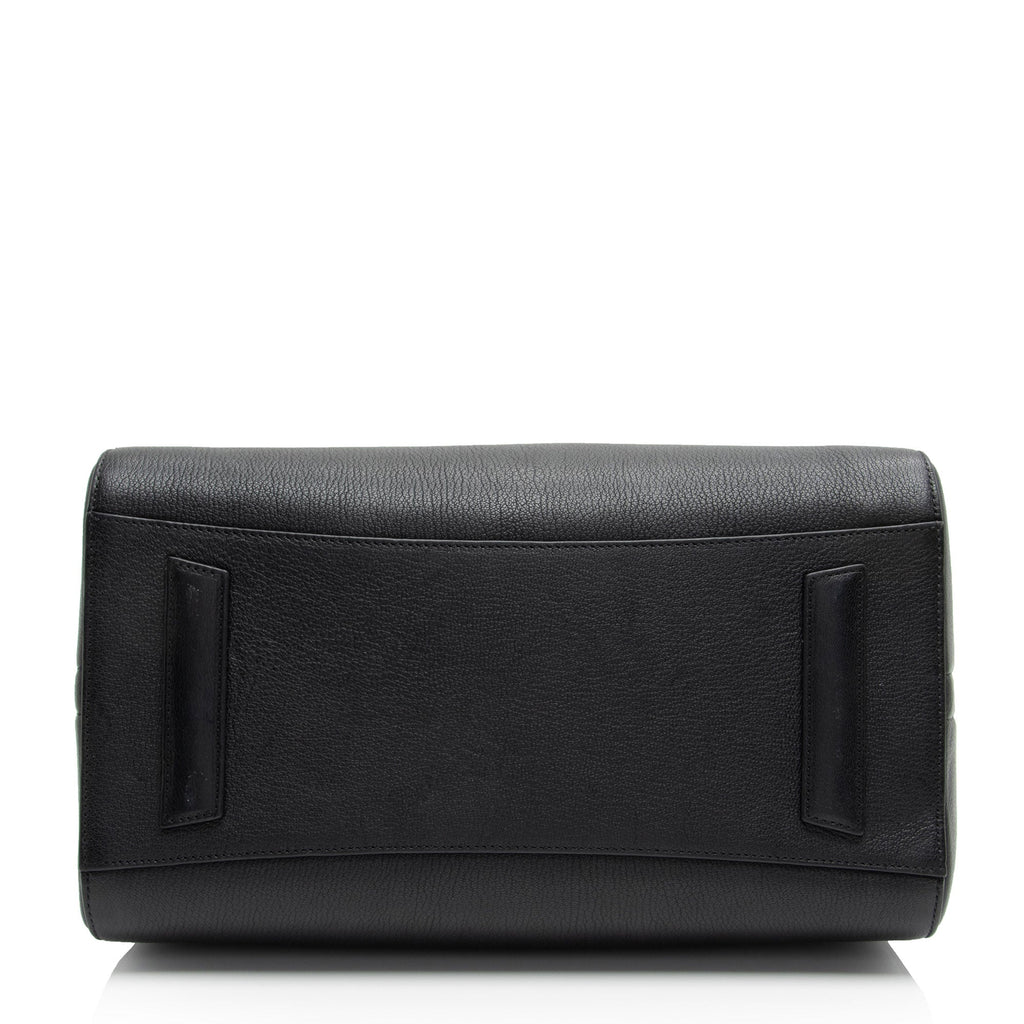 Givenchy Sugar Goatskin Antigona Medium Satchel (SHF-rtyI1v)