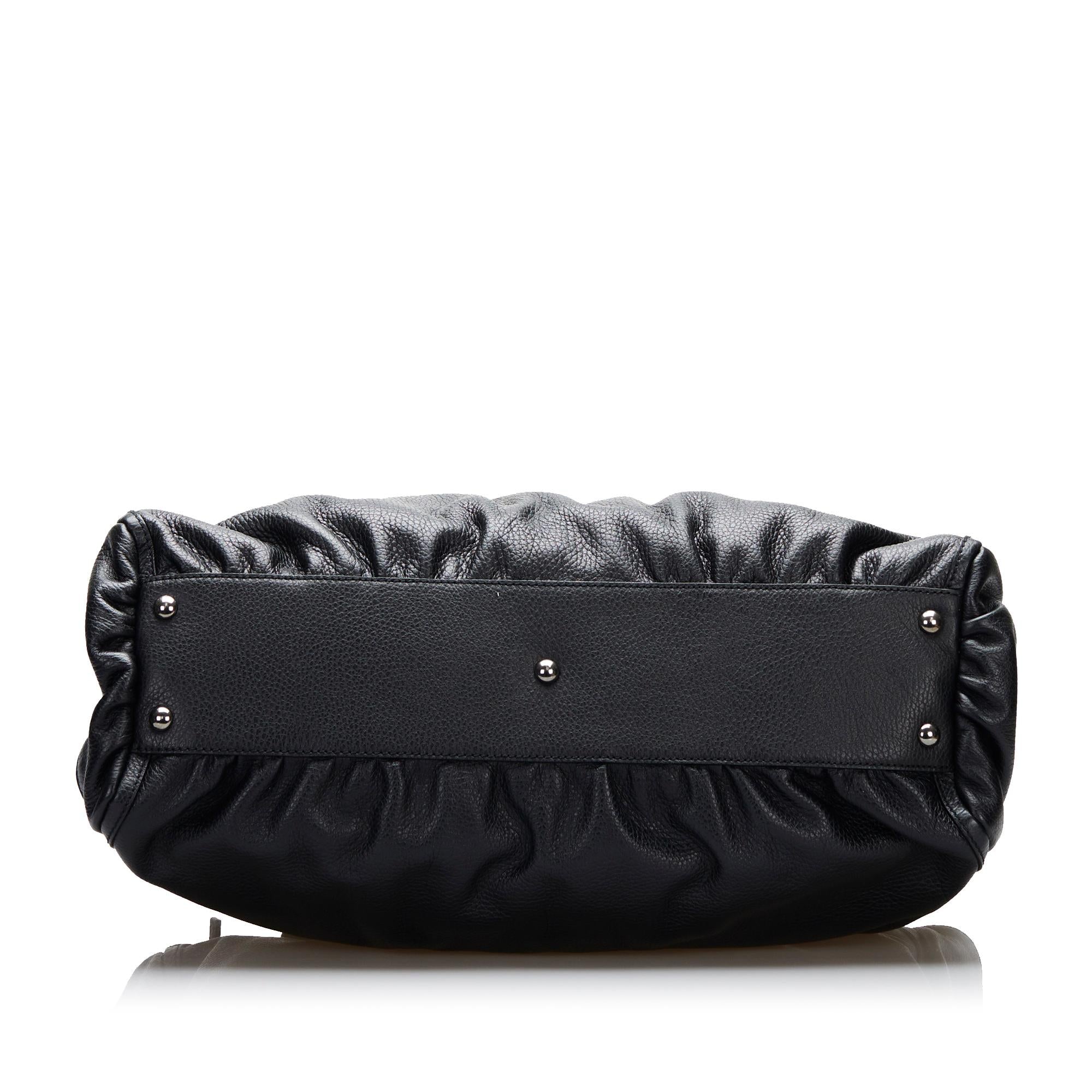 Gucci Abbey D-Ring Leather Handbag (SHG-ZhBXOb)