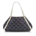 Gucci Abbey D- Ring Shoulder Bag (SHG-6jTWW1)