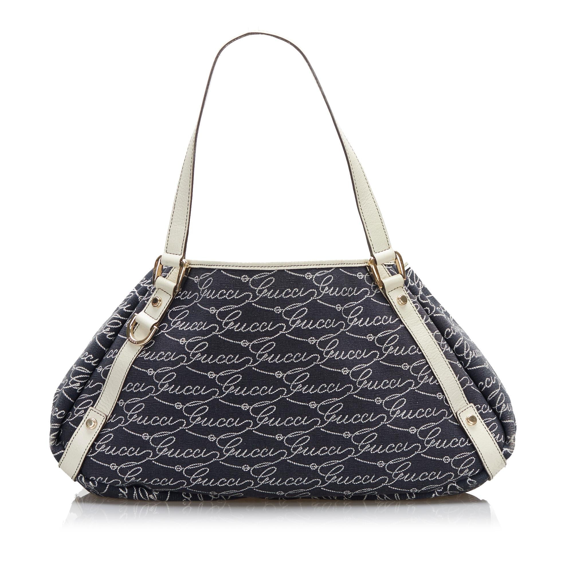 Gucci Abbey D- Ring Shoulder Bag (SHG-6jTWW1)