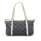 Gucci Abbey D- Ring Shoulder Bag (SHG-h32Te3)