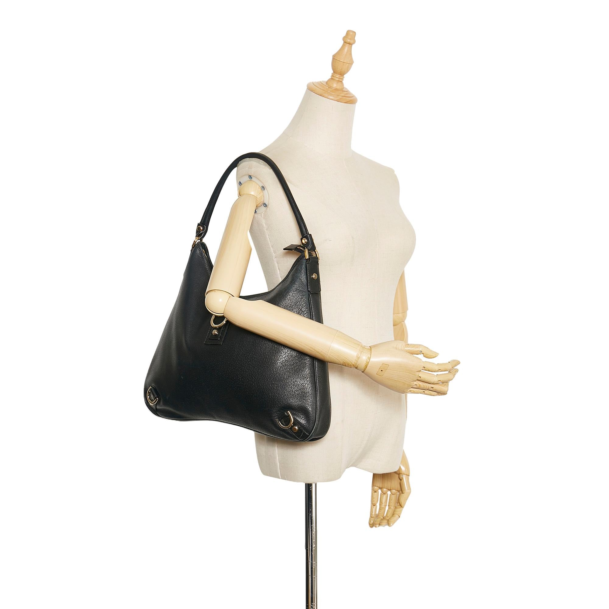 Gucci Abbey D-ring Hobo Bag (SHG-35610)