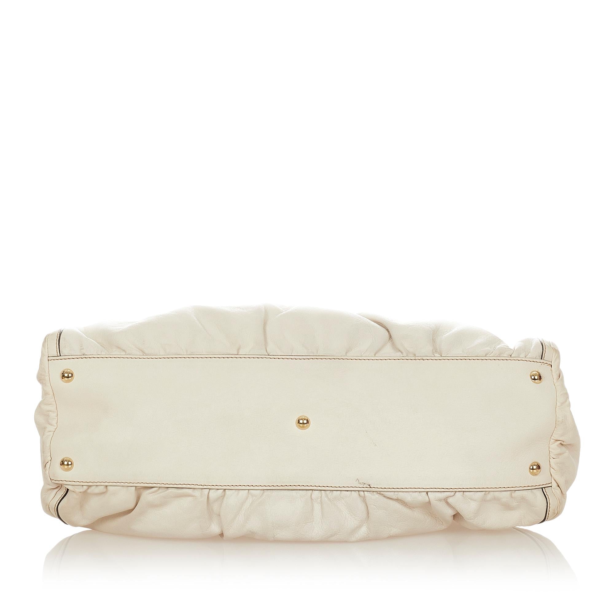 Gucci Abbey D-ring Leather Shoulder Bag (SHG-31847)