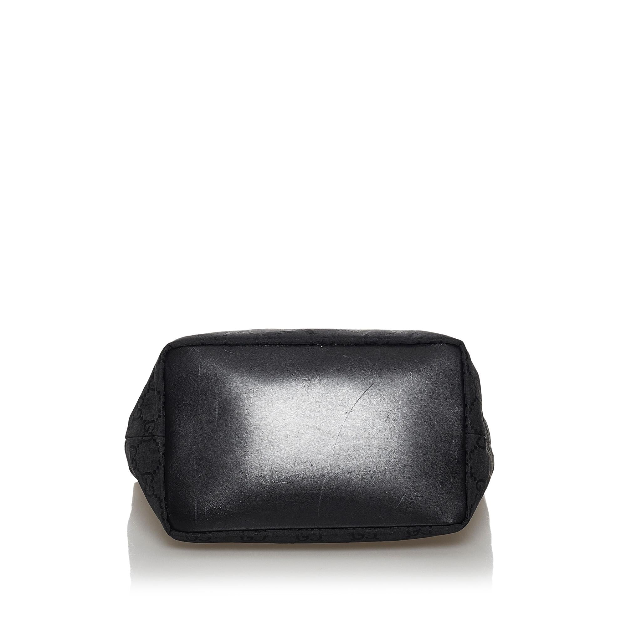 Gucci Bamboo GG Canvas Shoulder Bag (SHG-30713)