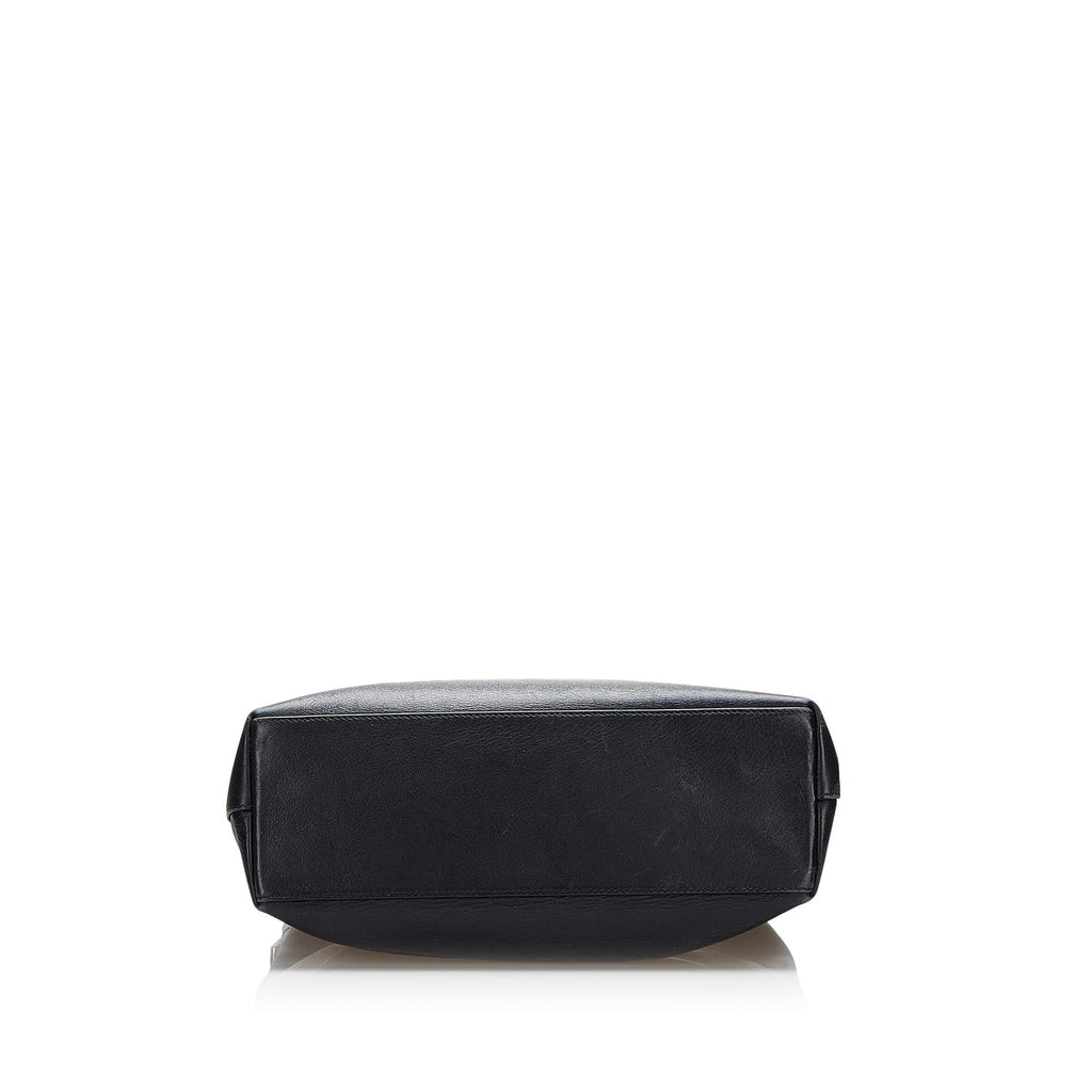 Gucci Bamboo Leather Shoulder Bag (SHG-V5HURz)