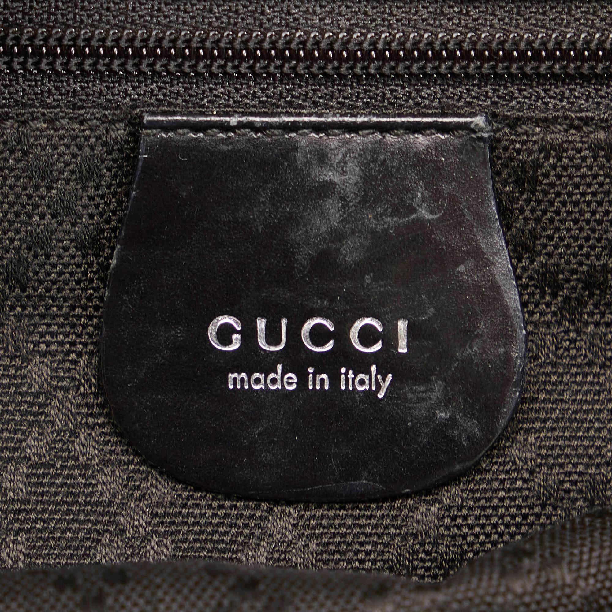 Gucci Bamboo Nylon Shoulder Bag (SHG-4hnVDO)