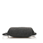 Gucci Boat Canvas Baguette (SHG-14104)