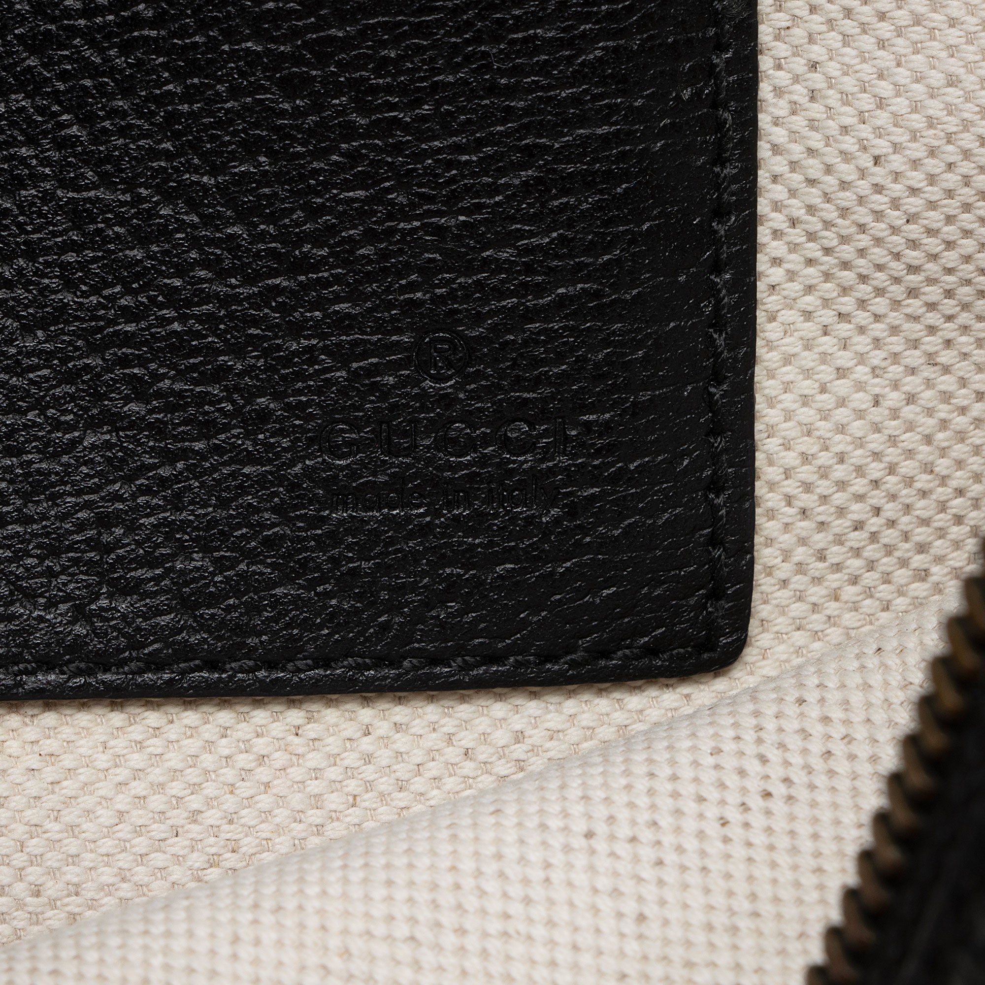 Gucci Calfskin GG Marmont Wristlet