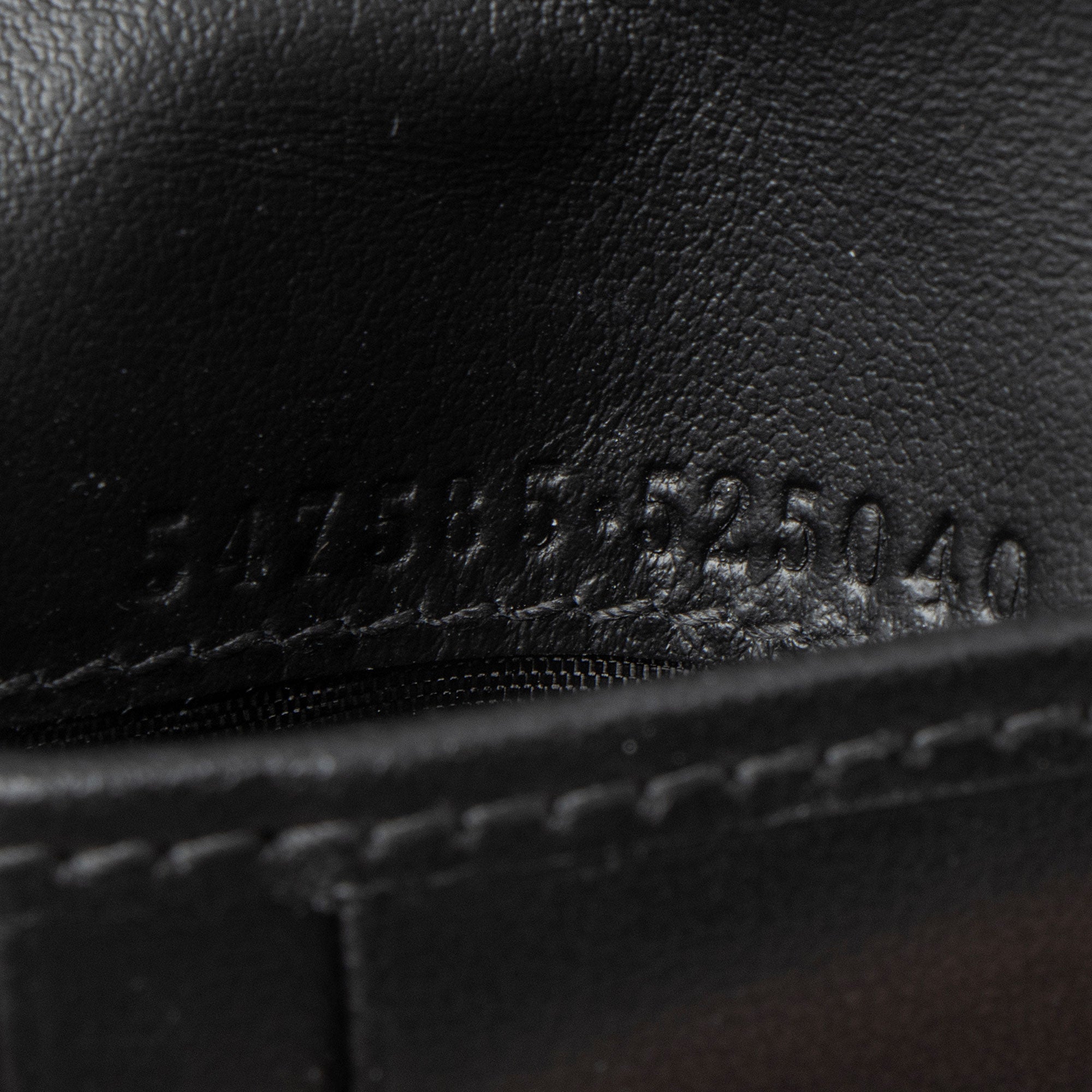 Gucci Calfskin Logo Bifold Wallet
