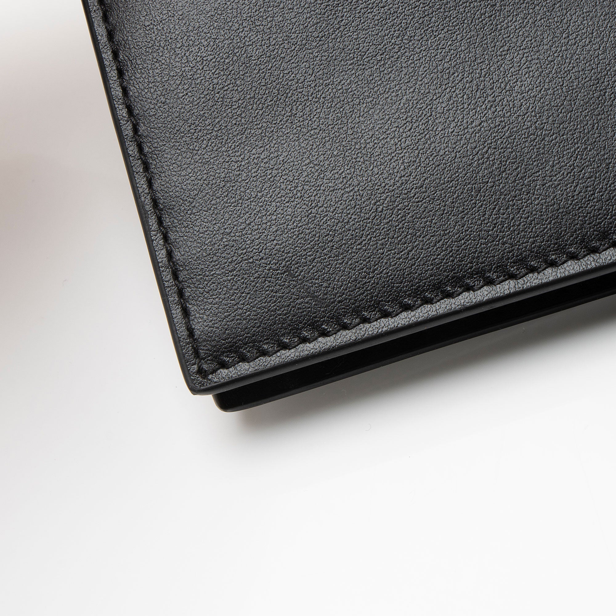 Gucci Calfskin Logo Bifold Wallet