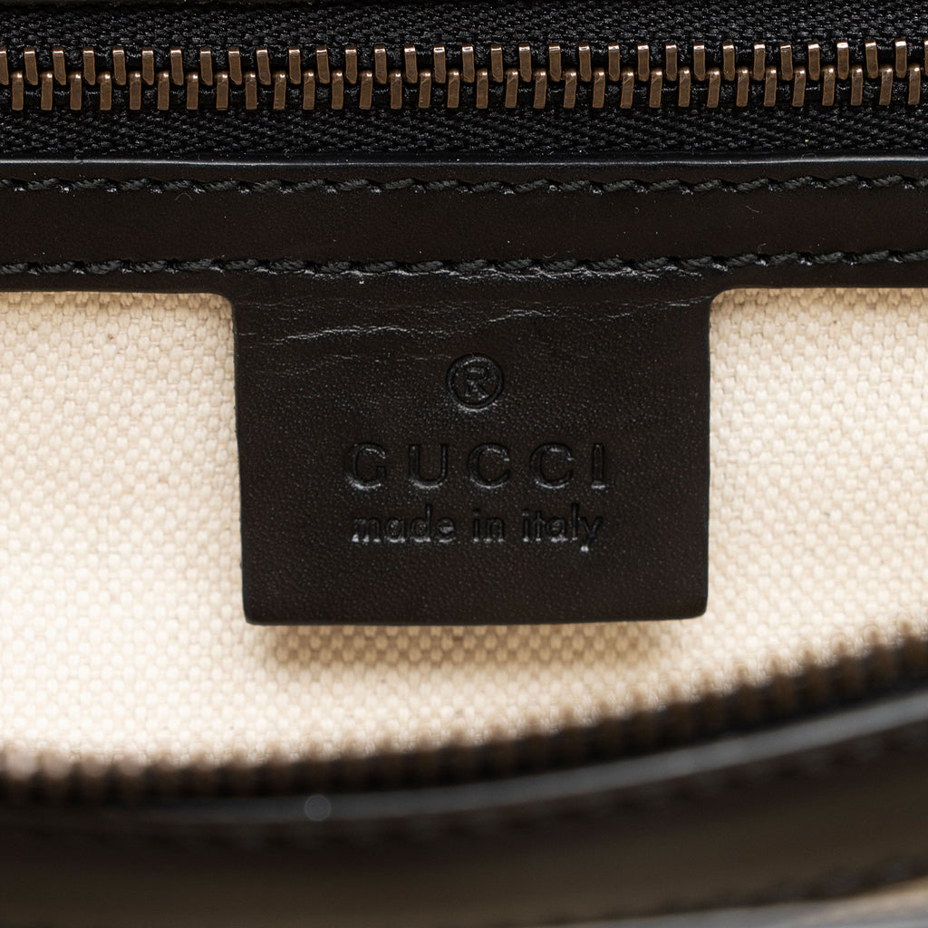 Gucci Calfskin Malaga Kid Heart GG Marmont Medium Flap Bag