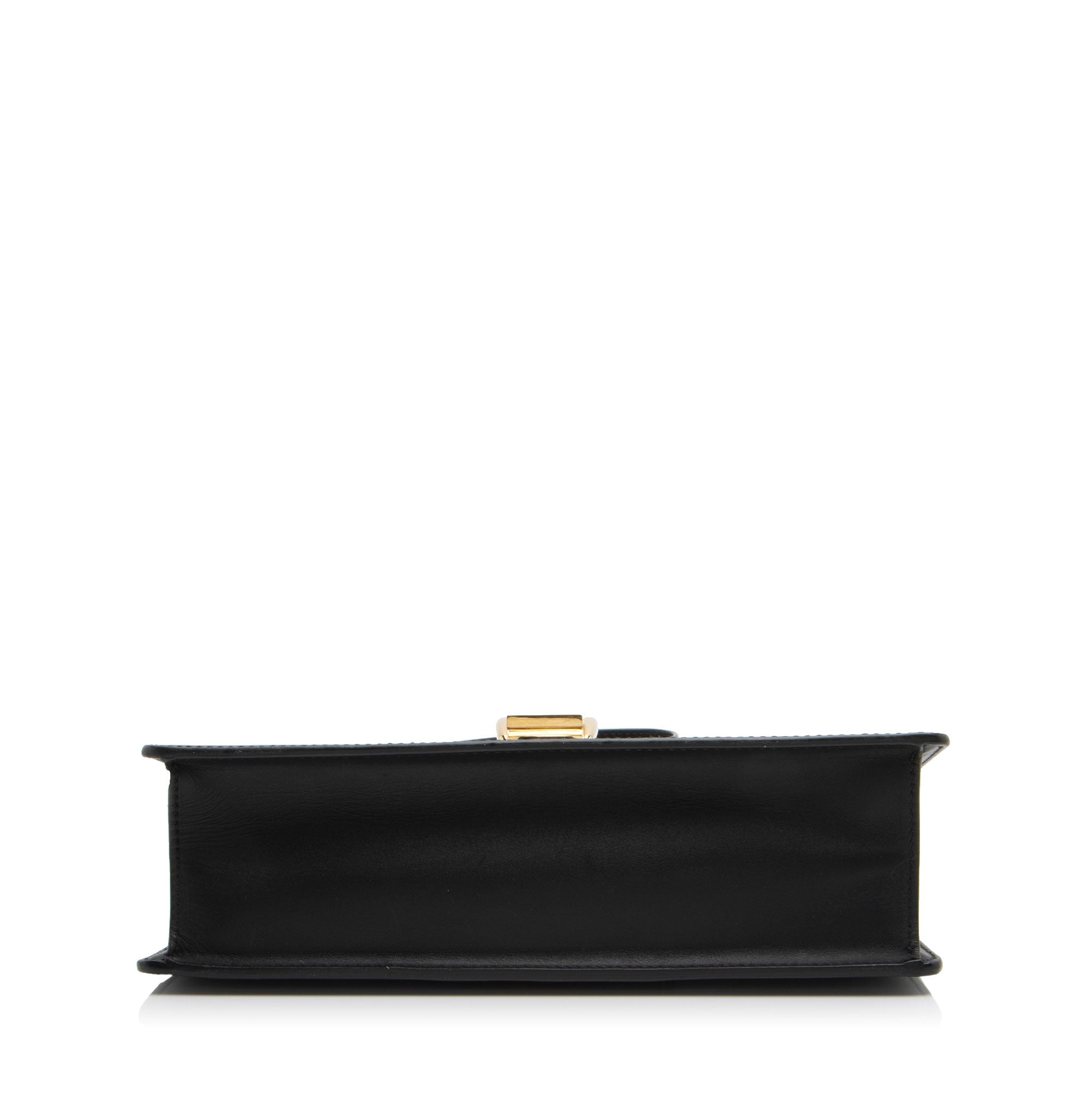 Gucci Calfskin Sylvie Small Shoulder Bag (SHF-0C37e0)