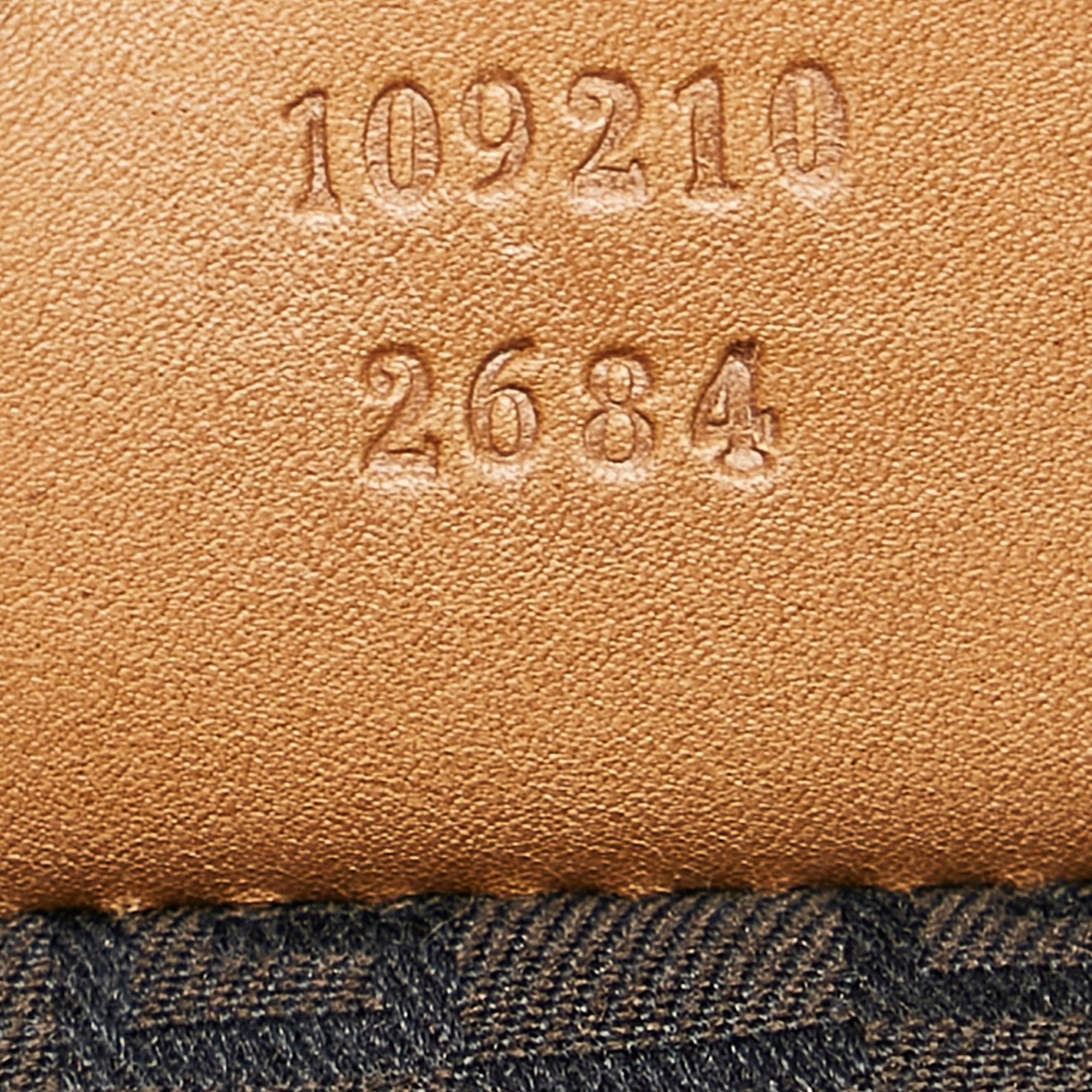 Gucci Canvas Drawstring Hobo Bag (SHG-24994)