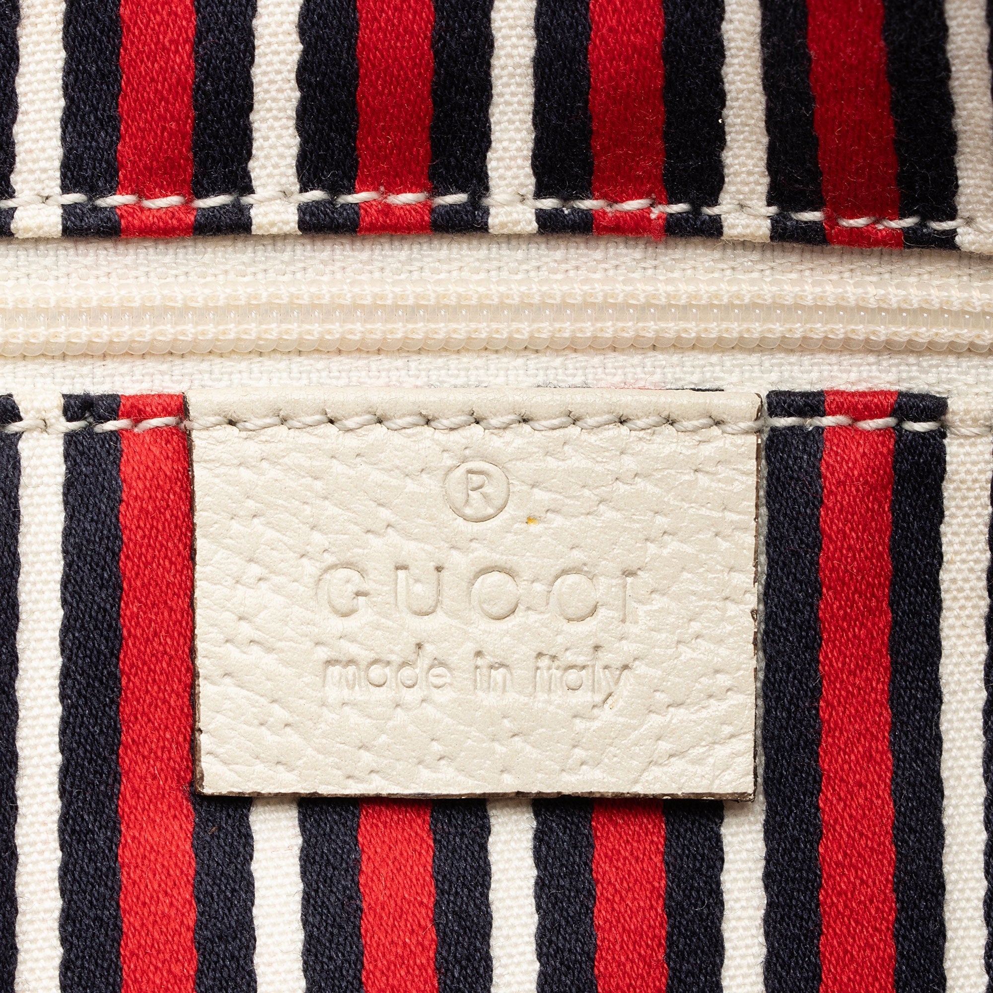 Gucci Canvas Lasso Script Abbey Messenger (SHF-coBFi9)