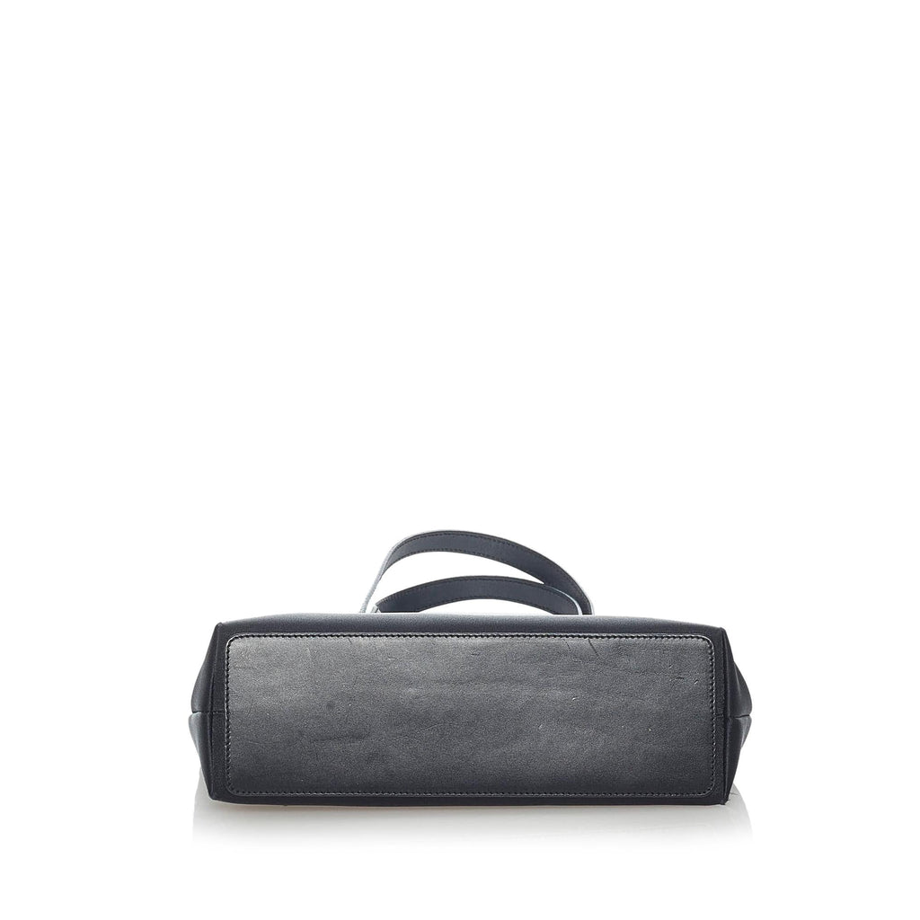 Gucci Canvas Shoulder Bag (SHG-34674)