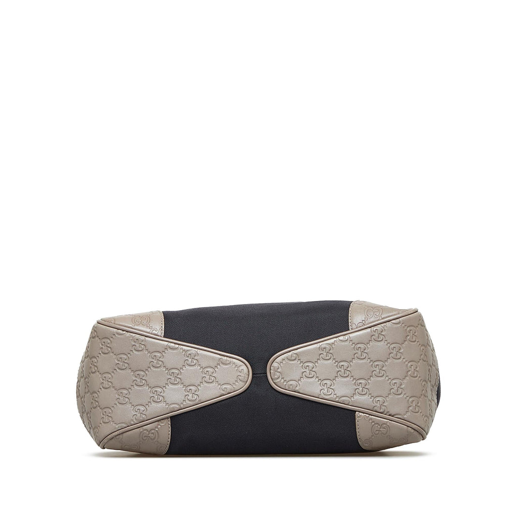 Gucci Canvas Shoulder Bag (SHG-viPrlp)