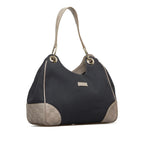 Gucci Canvas Shoulder Bag (SHG-viPrlp)