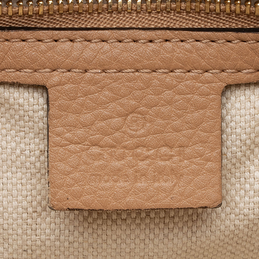 Gucci Canvas Soho Medium Shoulder Bag (SHF-gXwTPj)