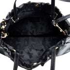 Gucci Crest Satchel (SHG-DBg8kN)